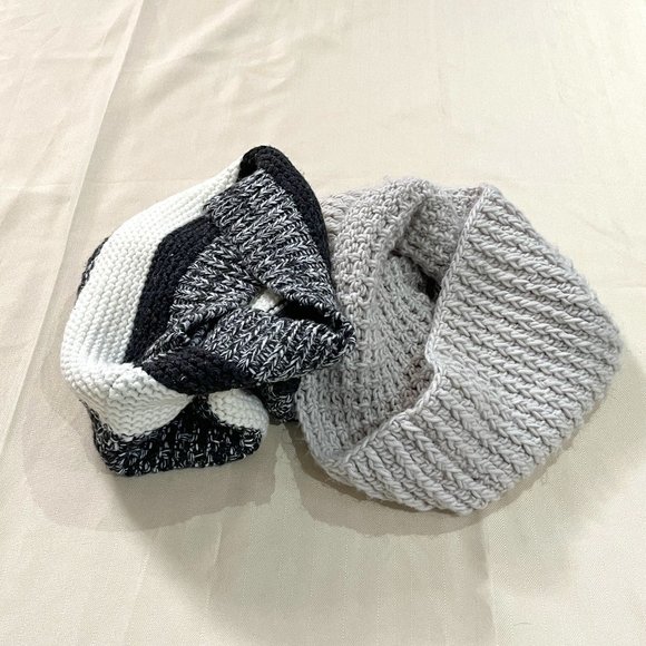 Set of 2 Infinity Scarves - Picture 1 of 10